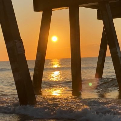 CoastalDude71's profile picture. Just a dude on a beach