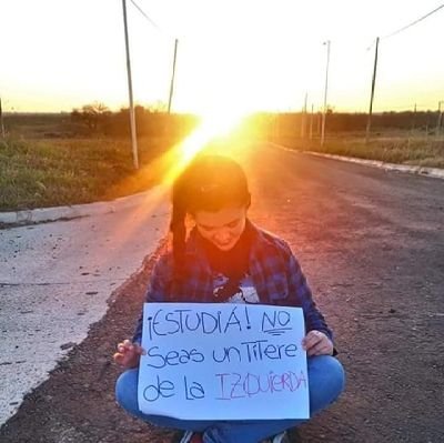 Renzojoaco's profile picture. River Plate y politica Argentina ..anti K.