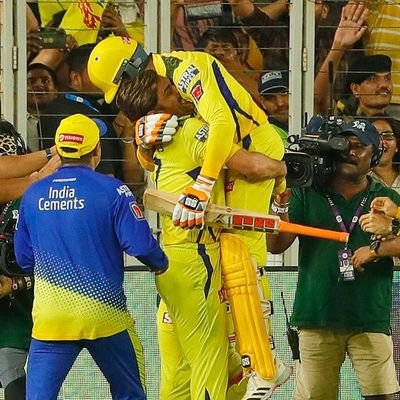 AK❤️Fan
❤️Live & Let Live❤️💯 
 Addicted to Cricket♥️life🌍 🏏 
 My idolizing😊#Msd💫❤️🤞