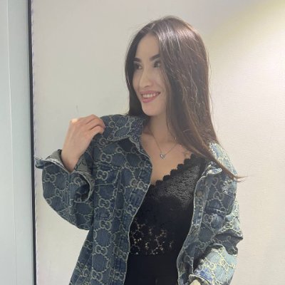 Rt_Anna1's profile picture. Owner of beauty salon and partnership business in clothing. If I were you, I would totally adore me.