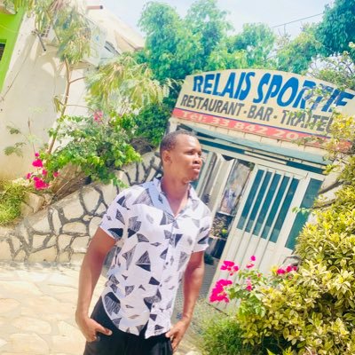 elkhajebarry's profile picture. Elkhaje Téranga 🕊🥳⭐️✨✈️