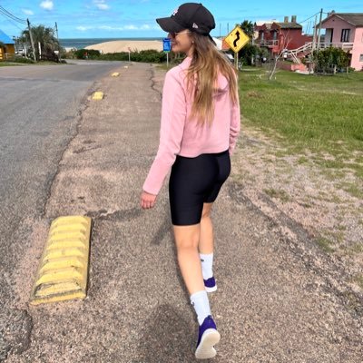 ValeSenceillon's profile picture. 🌸Amor del propio🌺 ♐ 🇺🇾 Tbó-Mdeo