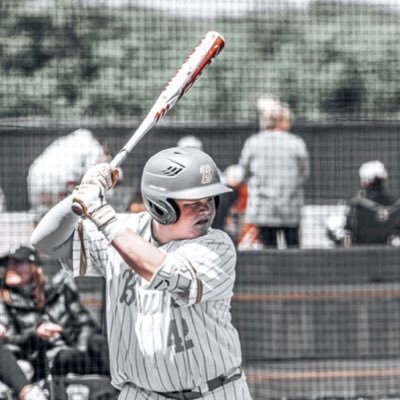 Hudson_42_2027's profile picture. Lubbock Cooper Liberty 2027 ⚾️🏈 C/RHP