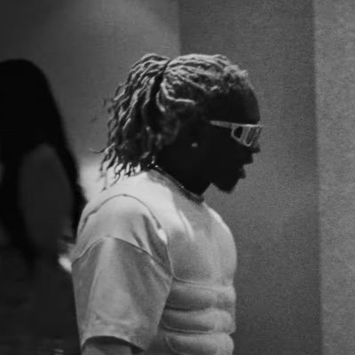 elfamosolossa's profile picture. 