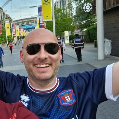 MooreL82's profile picture. #cufc