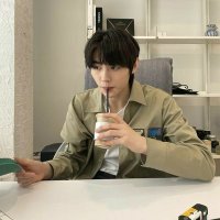 ren π. ia. (@jhwansooo) 's Twitter Profile