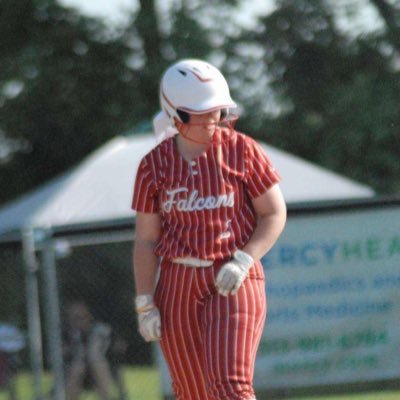 MIF & Utility | Clinton-Massie HS | @KremerNky | 2025 Uncommitted | #2 | 3.8 GPA | emma.m.crombie@gmail.com | 513-503-6515 | NCAA ID# 2309122190