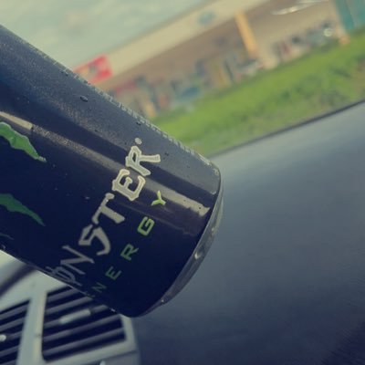 JustDamad's profile picture. 👍