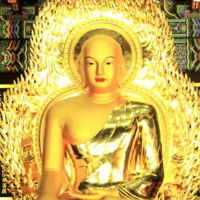 Venerable GwangmyeongMandeok, became a Buddha under the guidance of his teacher,Buddha, and resides in Hyeonjisa Temple.The chanting samadhi she wrote proves it