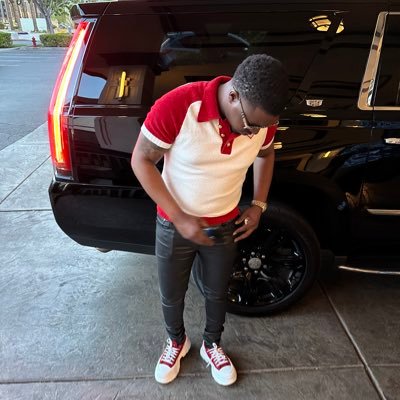 NG💙 AG 💙               IG: Lightshowron money. cars. clothes. #ripblack #ripfat