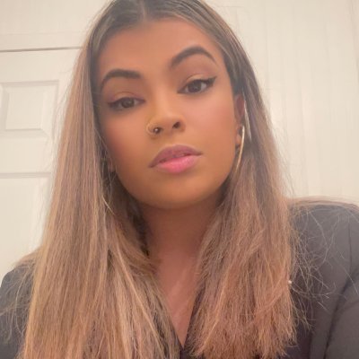 24blackroses_'s profile picture. 24 Black Roses is a company that advocates for the importance of mental health. Follow us on our jorney as we grow and complete our goals!