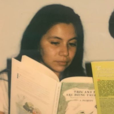 aleehousee's profile picture. 