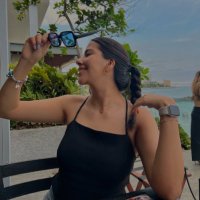 Karla Nevero (@karlaneveroo) 's Twitter Profile