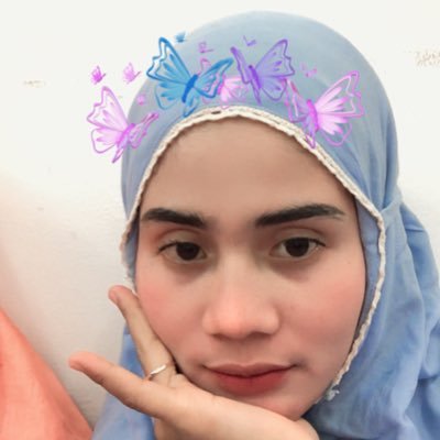 Vioktaviaaa's profile picture. tempat mengeluh every day🍃