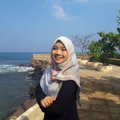 soyuriii's profile picture. lg belajar pake hero selain odette