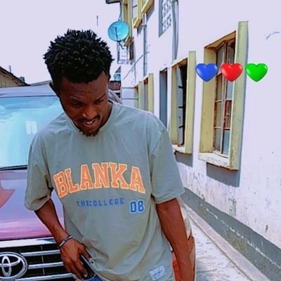 LovedayElochuk1's profile picture. footballer