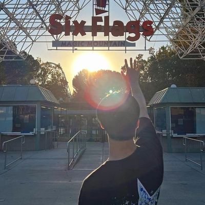 Ell_Jeno's profile picture. It's me