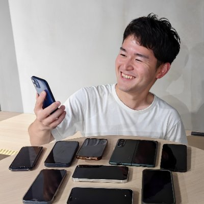 公式サイトではわからないことを発信 / どんな人でも通信費は大体下げられる / 最大通信速度の比較は意味がないのでひたすら実測値を検証 / マイベスト 通信サービス担当 ← 青い色の携帯会社の法人営業 ← 青い色の家電量販店携帯売り場担当(茸庭犬全部) / スマホ5台持つくらいガジェット好き
