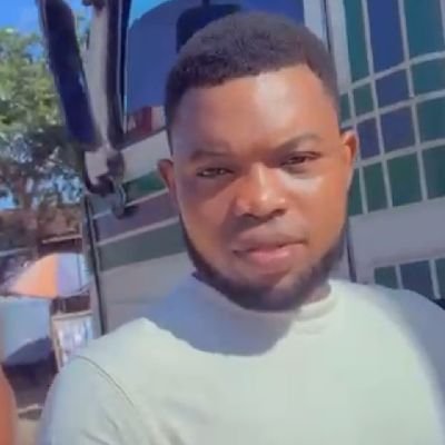 QuidaxGlobal iD: @Qsamexbrown ❤️Chelseafc fan, i bake @brown foodies avenue place order for shawarma, chips and spaghetti