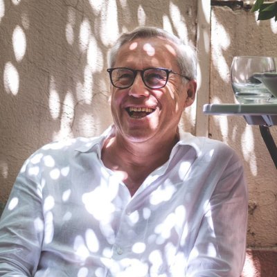 GPeillon's profile picture. Expert en #gestion & #communication de #crise, #gestion des #conflits, #mediatrainer @IHEDN. Ecrivain (Georges Neyrac)