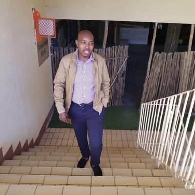 RakhoabeM's profile picture. 