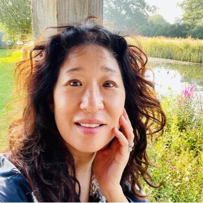 official interactive twitter account of Sandra Oh#