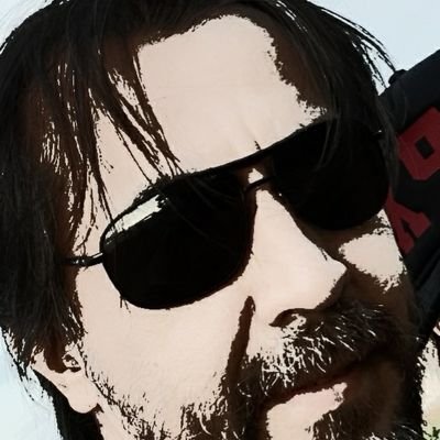 userfrob's profile picture. Jornalista, colorado, fã de poesia, boa música, brizolista de nascença - por educação do meu saudoso pai. Antifascista, é claro!!!