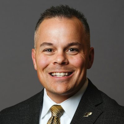@PurdueSports Associate AD for Strategic Communications. Married to @lyssfish! 🚂⬆️ Past: Ragin’ Cajun, Mizzou Tiger, Scarlet Knight, Razorback. Iowa State '10.