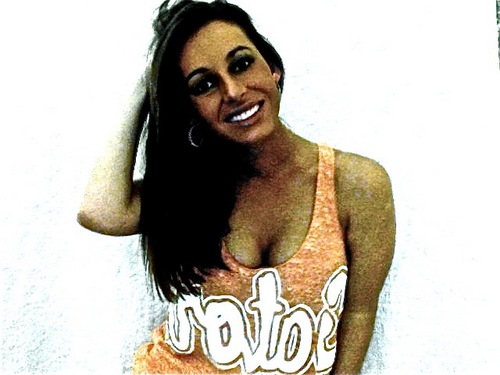 crol_collier's profile picture. Beautiful In A Simple Little Way