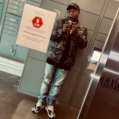 ALLi_Du's profile picture. The faster you make a decision the faster you’ll get around it‼️  Just here for sneaker info.