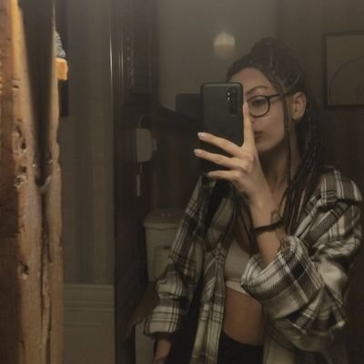 9Nilynx's profile picture. Nasıl görmek istiyorsan öyle