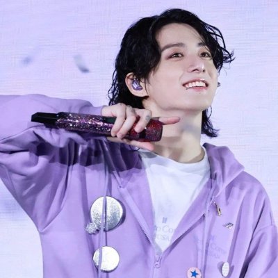 reecieroses's profile picture. An ARMY from the tip of Africa
(✿^‿^)(◕ᴗ◕✿)(◍•ᴗ•◍)💜
🦋🦋🦋🦋🦋🦋