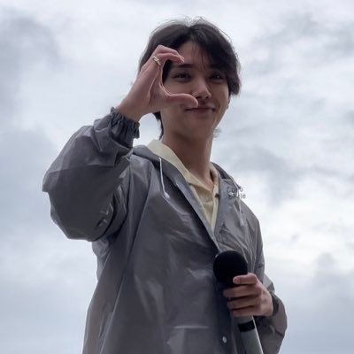Fan&Personal acc (no need to follow me back when I’m following you🤗)/ 🇮🇩 / Elf Carat🤗