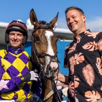 Lee (@thelazyhazy) 's Twitter Profile