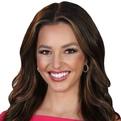 Evening News Anchor at FOX 26 in Houston, TX 📺Former college golfer 🏌️‍♀️Likes, retweets & hashtags are not endorsements.