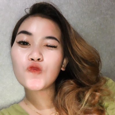 uwiwnh's profile picture. 