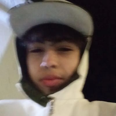 eljosuue_08's profile picture. 