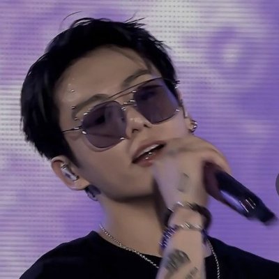 Kooluverr97's profile picture. {jungkook}
Obsessedwithkoo~
Military's wife 
Fan account