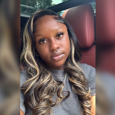 Black by Popular Demand🧚🏾♀️🦋🔑| Owner of Haute Commodity Boutique 💕