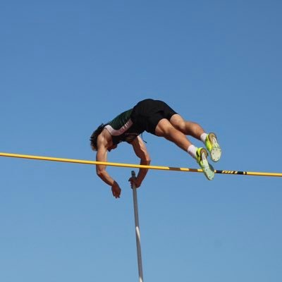 5’9 150 Pole Vaulter/Sprinter c/o 2024 2 Sport Varsity Athlete Vel Phillips Memorial Highschool