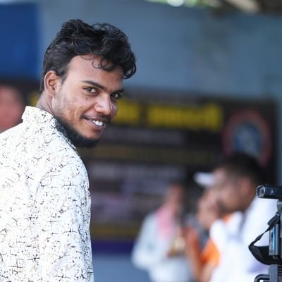 कर्ता करे न कर सके शिव करे सो होय
तीन लोक नौ खंड में महाकाल से बड़ा न कोय।🔱