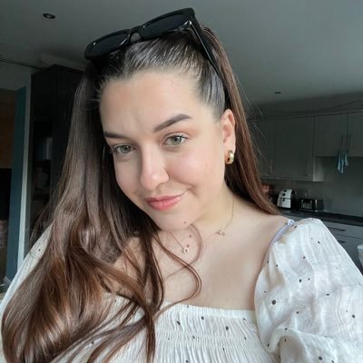 ChloeNuttman's profile picture. https://t.co/B0Cdrs6Lxn