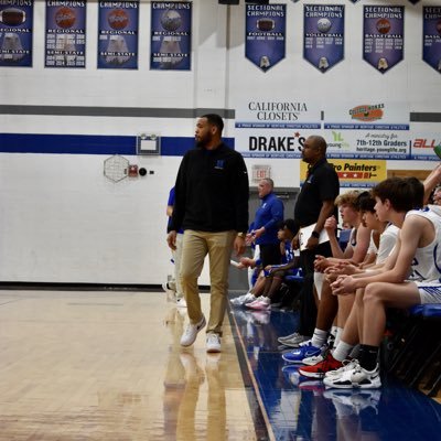 Man of God ✝️ Basketball Coach🏀👔 Basketball Skills Trainer📚🏀