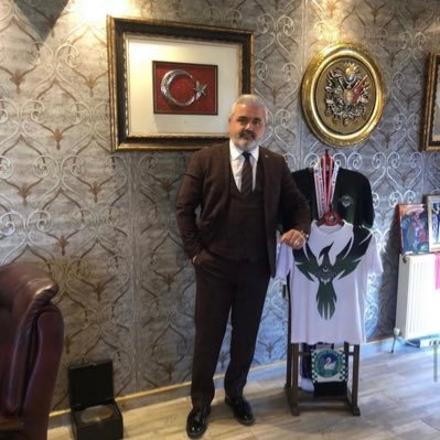 Gençlerbirliği. Kavaklıdere Spor Kulübü Başkanı. Bal Şirketler Gurubu Yön.