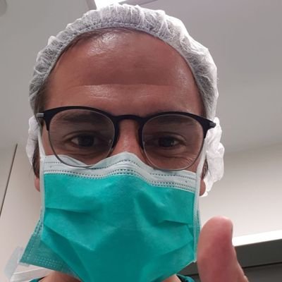 Urologist, HOLEP surgeon, Uro-Oncology.
      
Clínica Dávila.
Santiago - Chile