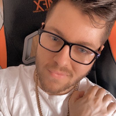 AyeDamnnn's profile picture. 25 | https://t.co/hTCOzujJc3