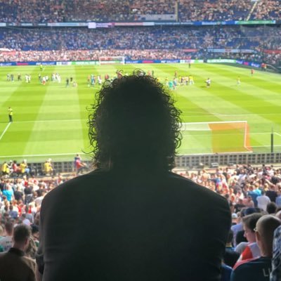JVestje's profile picture. Feyenoord, vader van 3, Rotterdam, Charlois, Meester van groep 6, 7 en 8, vakantie, lezen , fantasy, seizoenskaart vak T3, U, T en nu S.