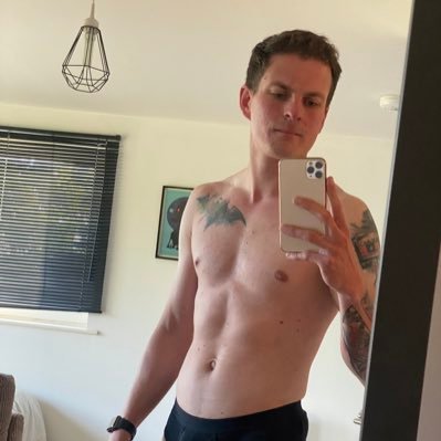 🔞 Another Gay 🏳️‍🌈 Vers ↕️ guy with an alt account 😈 DMs Open 🛝, https://t.co/SCTM3KWdSs & https://t.co/DtOiew11DK