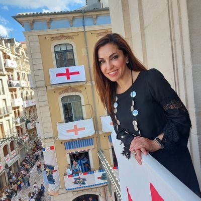 Concejal Partido Popular Ayuntamiento de Alcoy. 
Licenciada en derecho.
Alcoyana y española. 
🇪🇦