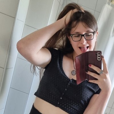 lAbr4t_'s profile picture. 